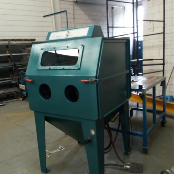 Máquina de Jateamento